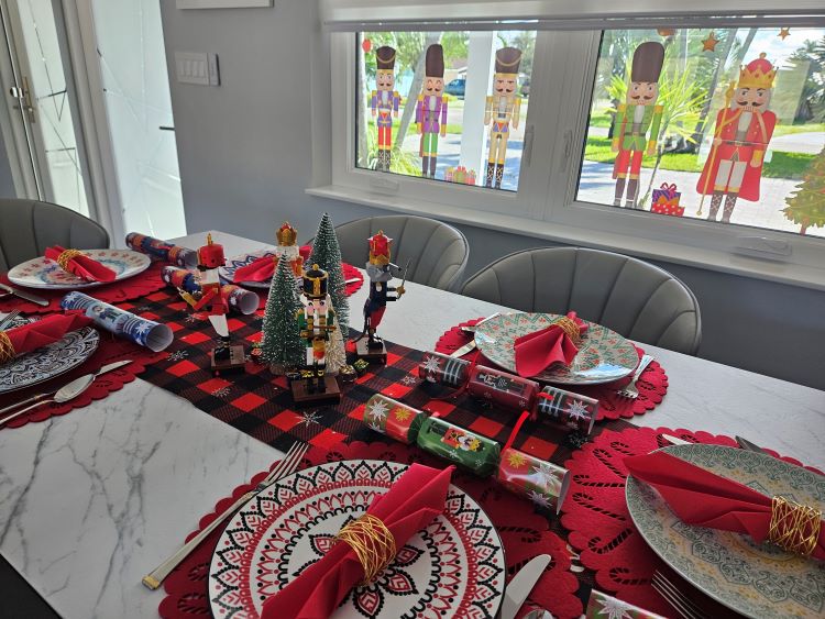 Christmas Nutcrackers Tablescape